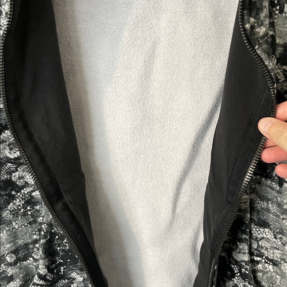 NWOT Lululemon Scuba Hoodie Jacket Full Zip Fleece Masked Lace Starlight Black 4 - Picture 8 of 14